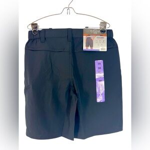 NWT Original Weatherproof Vintage Tech Shorts size 30 Black regular fit UPF 50